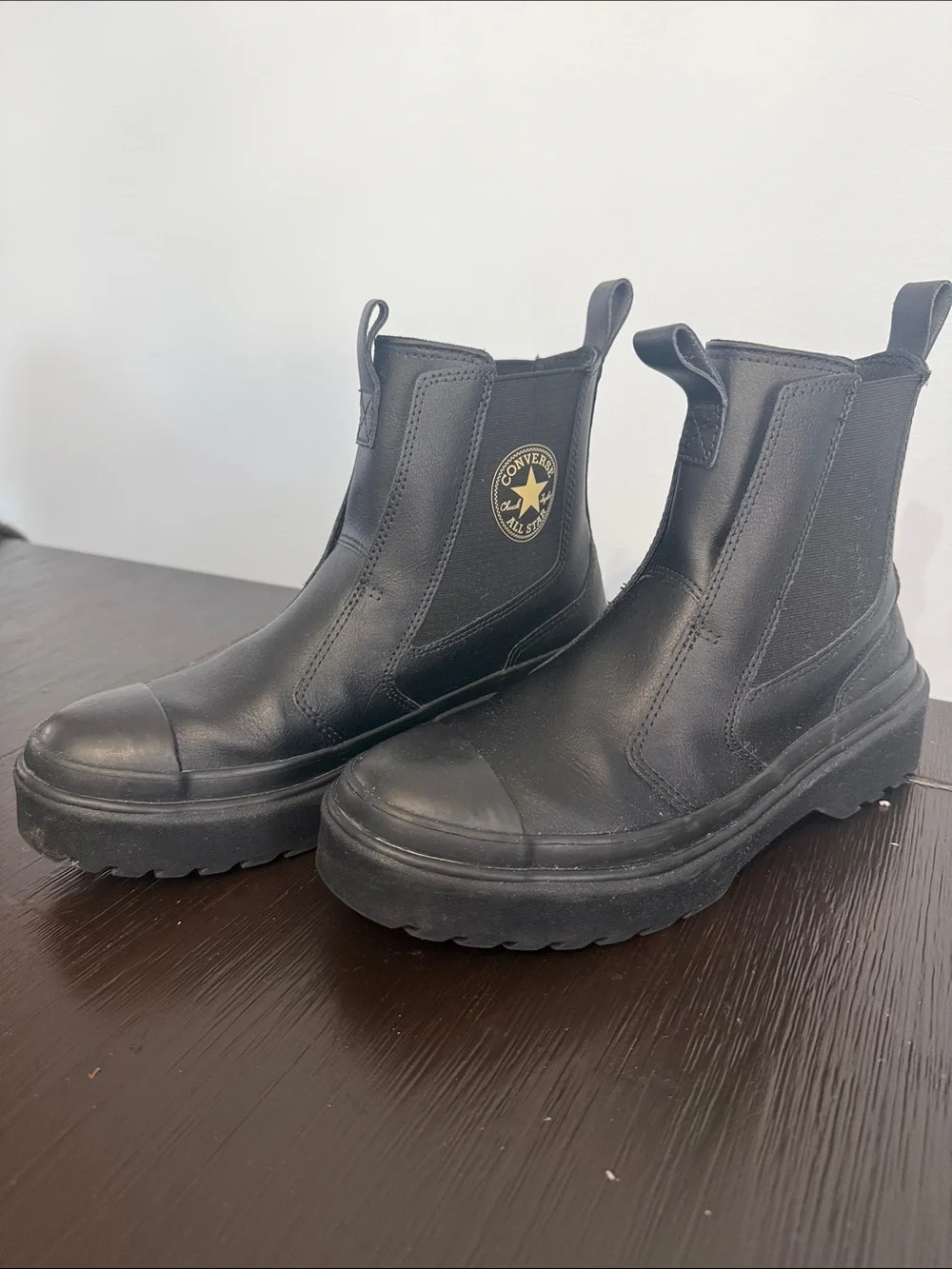 LIKE NEW Converse Black Leather Platform Chelsea Boots with All Star Patch